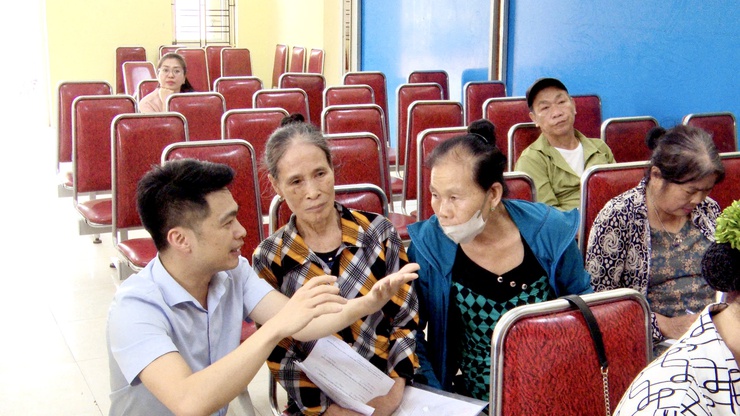 UBND XÃ THƯ LÂM TỔ CHỨC HỘI NGHỊ LẤY Ý KIẾN CỘNG ĐỒNG DÂN CƯ VỀ ĐỒ ÁN ĐIỀU CHỈNH CỤC BỘ QUY HOẠCH KHU NHÀ Ở XÃ HỘI VÂN HÀ 1- Ảnh 18.