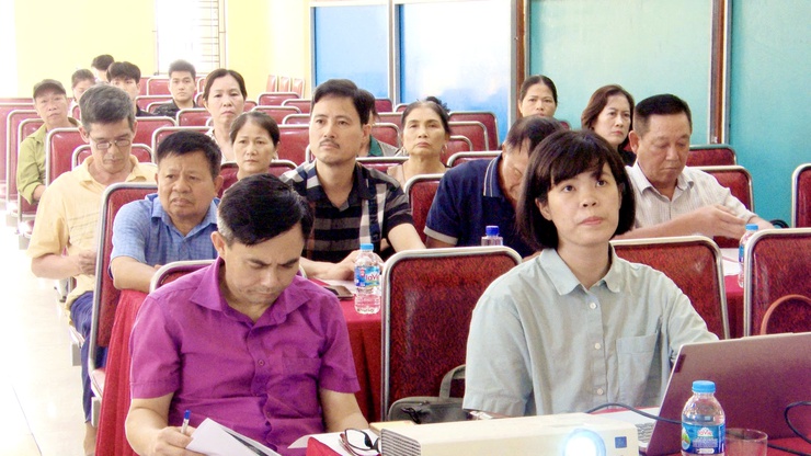 UBND XÃ THƯ LÂM TỔ CHỨC HỘI NGHỊ LẤY Ý KIẾN CỘNG ĐỒNG DÂN CƯ VỀ ĐỒ ÁN ĐIỀU CHỈNH CỤC BỘ QUY HOẠCH KHU NHÀ Ở XÃ HỘI VÂN HÀ 1- Ảnh 4.
