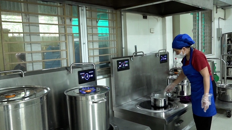 Xã Mỹ Đức tăng cường kiểm tra an toàn thực phẩm tại các bếp ăn tập thể trường học và các cơ sở cung cấp nguyên liệu thực phẩm, cơ sở chế biến suất ăn sẵn cho các trường&nbsp; học- Ảnh 32.