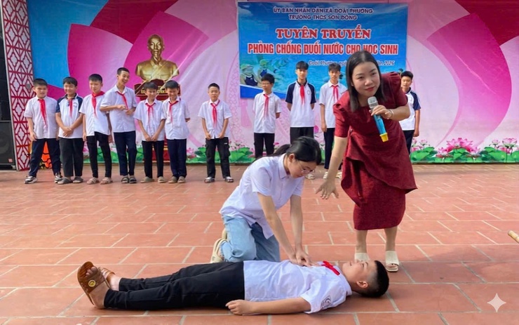 Xã Đoài Phương tổ chức truyền thông phòng, chống tai nạn thương tích, đuối nước và xâm hại trẻ em

- Ảnh 2.
