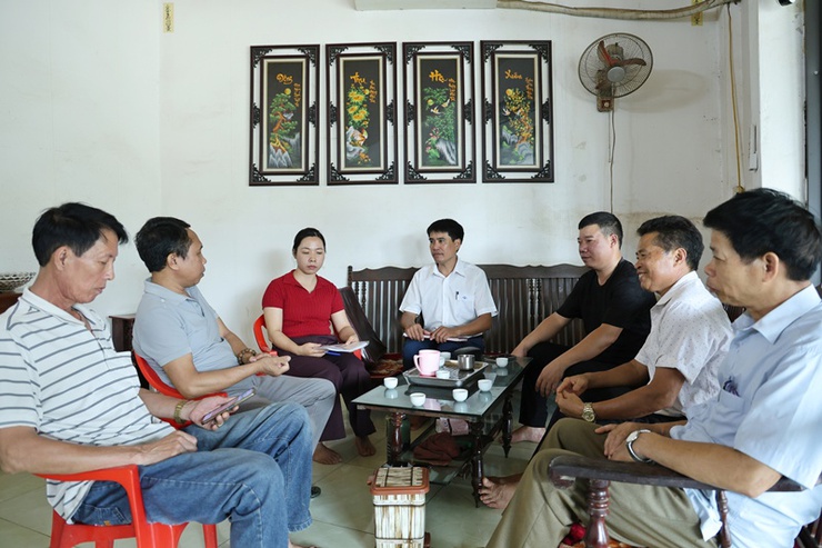 Thôn Tiên Xuân hưởng ứng Chiến dịch cao điểm 40 ngày đêm nước rút hoàn thành công tác giải phóng mặt bằng Dự án cải tạo, nâng cấp Quốc lộ 6- Ảnh 1.
