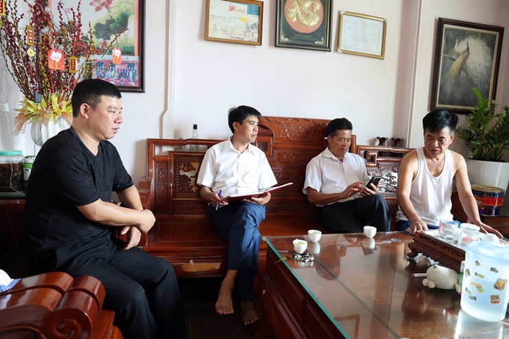 Thôn Tiên Xuân hưởng ứng Chiến dịch cao điểm 40 ngày đêm nước rút hoàn thành công tác giải phóng mặt bằng Dự án cải tạo, nâng cấp Quốc lộ 6- Ảnh 7.