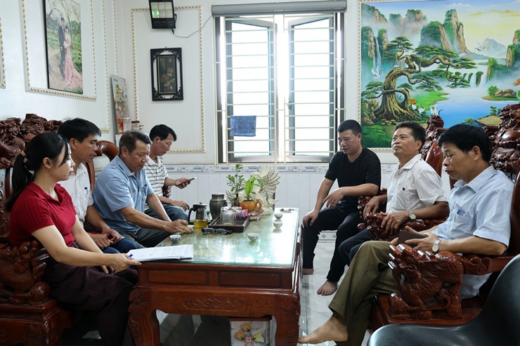 Thôn Tiên Xuân hưởng ứng Chiến dịch cao điểm 40 ngày đêm nước rút hoàn thành công tác giải phóng mặt bằng Dự án cải tạo, nâng cấp Quốc lộ 6- Ảnh 8.