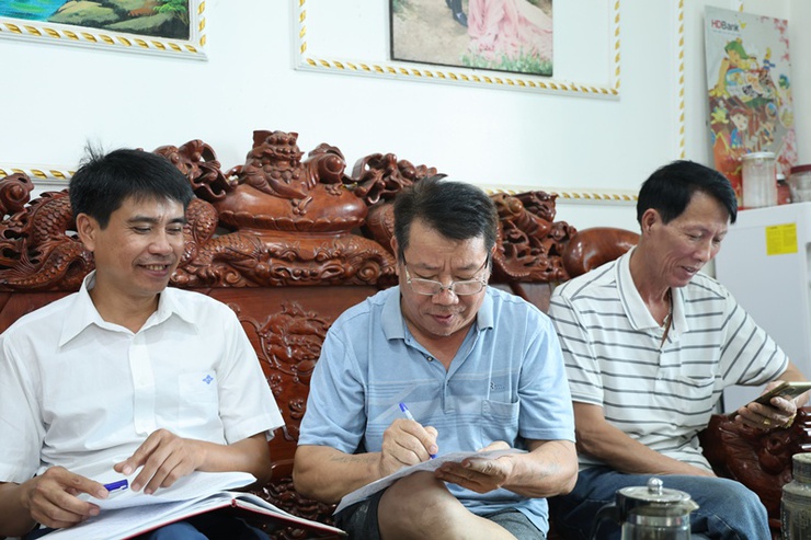 Thôn Tiên Xuân hưởng ứng Chiến dịch cao điểm 40 ngày đêm nước rút hoàn thành công tác giải phóng mặt bằng Dự án cải tạo, nâng cấp Quốc lộ 6- Ảnh 9.
