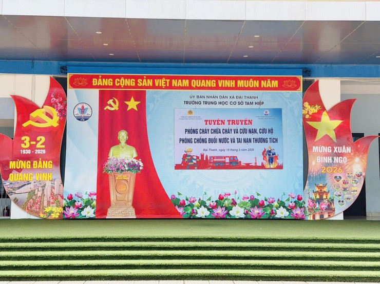 TRƯỜNG THCS TAM HIỆP TỔ CHỨC TUYÊN TRUYỀN PHÒNG CHÁY CHỮA CHÁY, CỨU NẠN CỨU HỘ, PHÒNG CHỐNG ĐUỐI NƯỚC VÀ TAI NẠN THƯƠNG TÍCH- Ảnh 1.