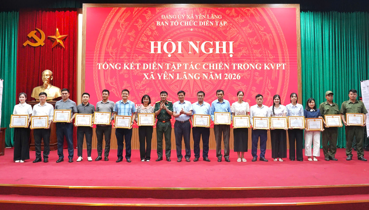 Xã Yên Lãng tổng kết diễn tập tác chiến khu vực phòng thủ năm 2026- Ảnh 8.