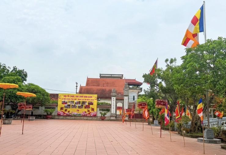 RỘN RÀNG CÔNG TÁC CHUẨN BỊ LỄ HỘI TRUYỀN THỐNG CHÙA PHỔ AM – LÀNG CÁT BI NĂM 2026
- Ảnh 2.
