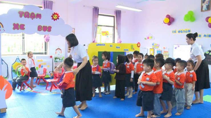 Học sinh Phúc Lộc - hành trình hiếu học và khát vọng vươn lên- Ảnh 2.