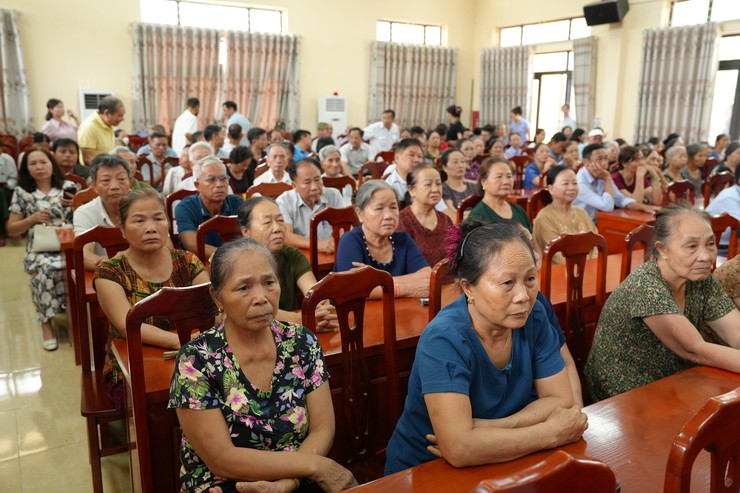 Gần 300 cán bộ, tuyên truyền viên xã Thanh Oai được phổ biến, tập huấn về Luật Thủ đô năm 2026- Ảnh 8.