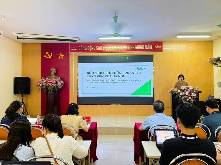 KIM LIÊN: ĐẨY MẠNH TRIỂN KHAI NỀN TẢNG HANOIWORK, TĂNG TỐC CHUYỂN ĐỔI SỐ TRONG ĐIỀU HÀNH CÔNG VỤ- Ảnh 3.