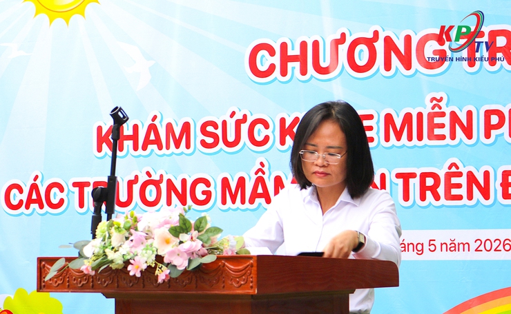 UBND xã Kiều Phú phối hợp Bệnh viện Nhi trung ương cơ sở 2 khám sức khỏe cho gần 300 trẻ mầm non trên địa bàn xã- Ảnh 2.