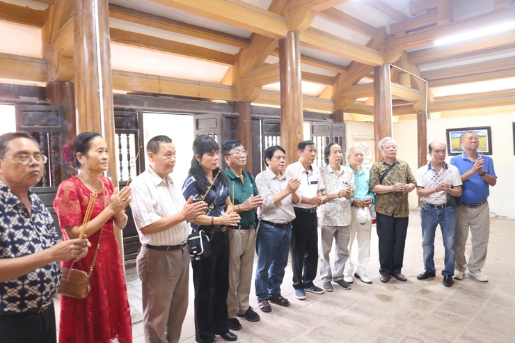 Phượng hồng nơi Xứ đoài – Giao hòa thi ca, âm nhạc và tình người- Ảnh 3.