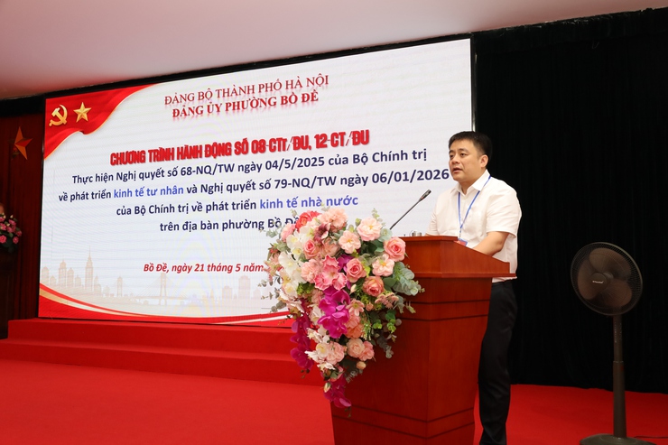 Phường Bồ Đề tổ chức Hội nghị quán triệt các Chương trình hành động thực hiện 9 Nghị quyết chiến lược của Bộ Chính trị, Chương trình của Thành ủy Hà Nội; triển khai các quy định về công tác cán bộ, đảng viên trên địa bàn phường- Ảnh 2.