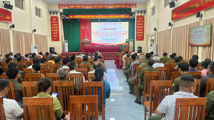 Hồng Sơn triển khai Kế hoạch về thu nhận kích hoạt định danh điện tử và hướng dẫn tích hợp tài khoản an sinh xã hội cho nhân dân trên địa bàn xã- Ảnh 1.