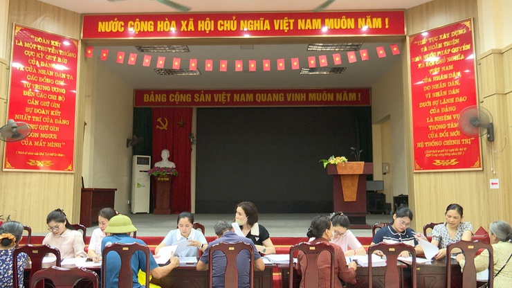 Xã Sơn Đồng đẩy nhanh triển khai Dự án xây dựng Trường THCS Sơn Đồng, chi trả gần 8 tỷ đồng bồi thường, hỗ trợ cho 58 hộ dân- Ảnh 1.