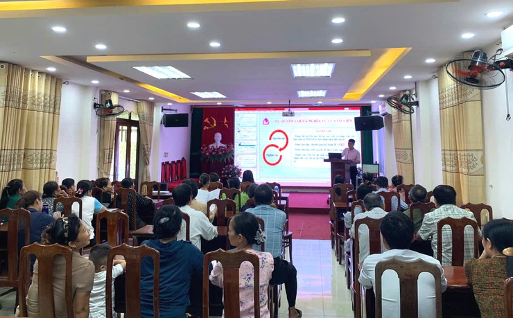 Tập huấn nghiệp vụ tín dụng chính sách cho Tổ tiết kiệm và vay vốn trên địa bàn xã Thanh Oai- Ảnh 1.
