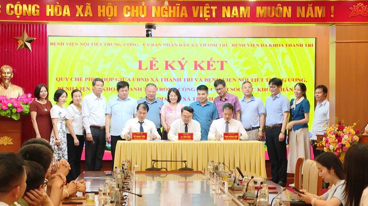 UBND xã Thanh Trì ký kết phối hợp với các bệnh viện nâng cao chất lượng chăm sóc sức khỏe Nhân dân- Ảnh 5.