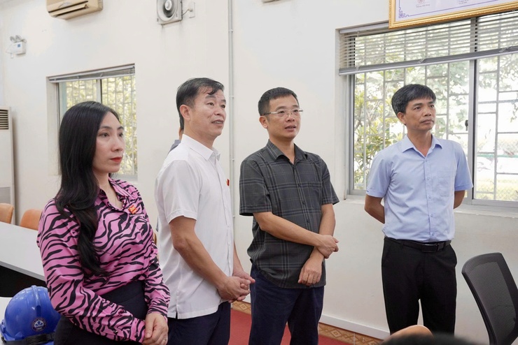 Ban Văn hóa – Xã hội HĐND xã Thiên Lộc khảo sát việc thực hiện Đề án bảo vệ Quốc phòng - An ninh tại Nhà máy nước Bắc Thăng Long- Ảnh 8.