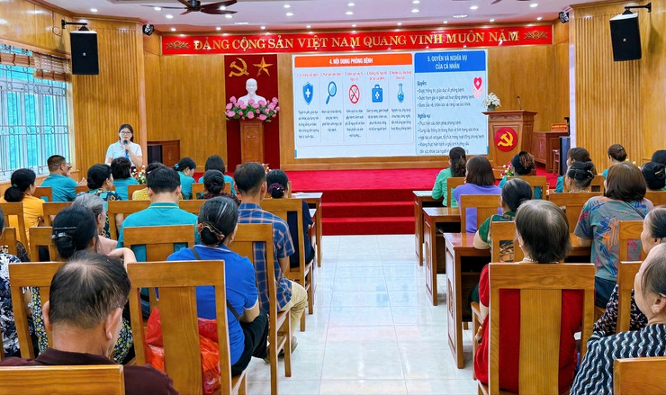 Hơn 100 hội viên nông dân tham gia buổi truyền thông phòng chống một số bệnh truyền nhiễm năm 2026- Ảnh 6.