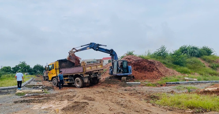 Phúc Thọ cưỡng thực hiện quyết định thu hồi đất phục vụ công tác GPMB Dự án xây dựng HTKT đấu giá đất khu Trường Yên (giai đoạn 2)- Ảnh 6.