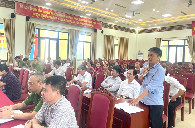 ỦY BAN NHÂN DÂN XÃ VĨNH THANH TỔ CHỨC HỘI NGHỊ THÔNG TIN VÀ TRIỂN KHAI CÔNG TÁC GPMB THỰC HIỆN DỰ ÁN XÂY DỰNG HOÀN THIỆN HTKT XUNG QUANH TRUNG TÂM GIAO LƯU HÀNG HÓA HUYỆN ĐÔNG ANH( NAY THUỘC XÃ VĨNH THANH)- Ảnh 5.