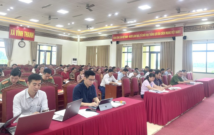 ỦY BAN NHÂN DÂN XÃ VĨNH THANH TỔ CHỨC HỘI NGHỊ THÔNG TIN VÀ TRIỂN KHAI CÔNG TÁC GPMB THỰC HIỆN DỰ ÁN XÂY DỰNG HOÀN THIỆN HTKT XUNG QUANH TRUNG TÂM GIAO LƯU HÀNG HÓA HUYỆN ĐÔNG ANH( NAY THUỘC XÃ VĨNH THANH)- Ảnh 2.