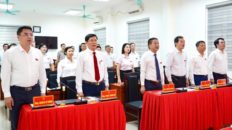 HĐND XÃ YÊN LÃNG TỔ CHỨC KỲ HỌP THỨ HAI- Ảnh 1.