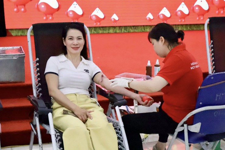 XÃ BA VÌ LAN TỎA TINH THẦN NHÂN ÁI QUA NGÀY HỘI HIẾN MÁU TÌNH NGUYỆN NĂM 2026- Ảnh 5.