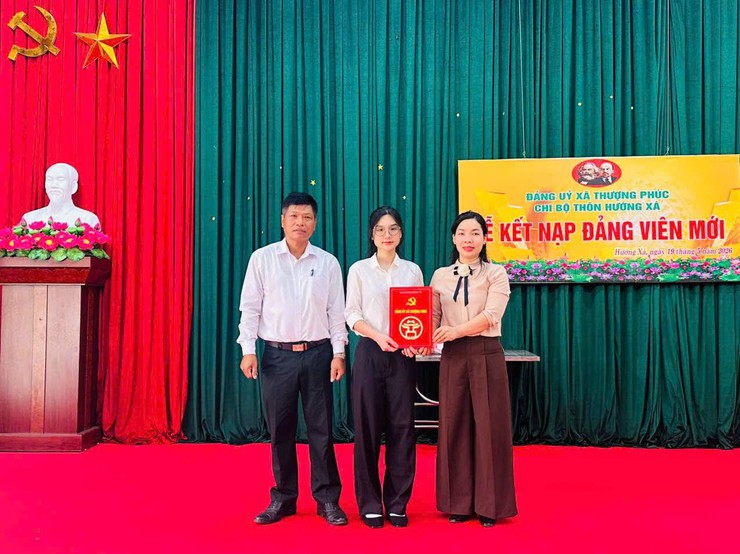 Xã Thượng Phúc Tăng cường xây dựng Đảng từ công tác phát triển đảng viên mới- Ảnh 1.