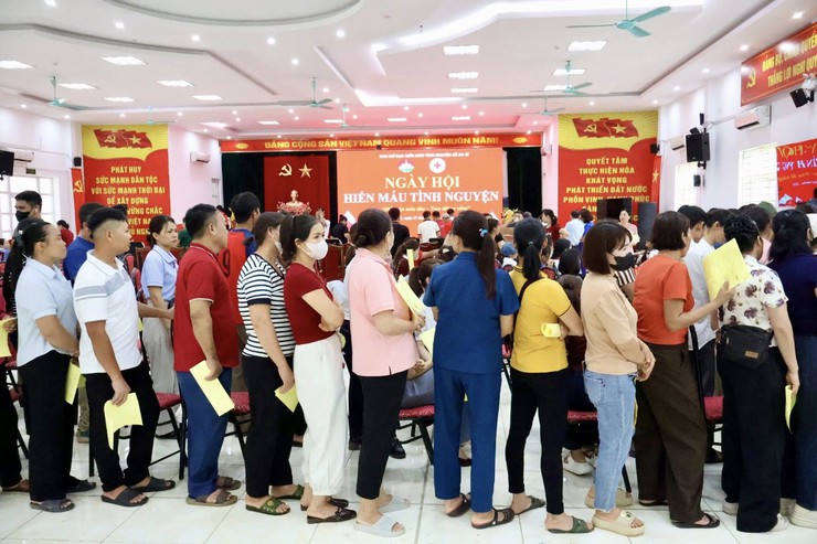XÃ BA VÌ LAN TỎA TINH THẦN NHÂN ÁI QUA NGÀY HỘI HIẾN MÁU TÌNH NGUYỆN NĂM 2026- Ảnh 3.