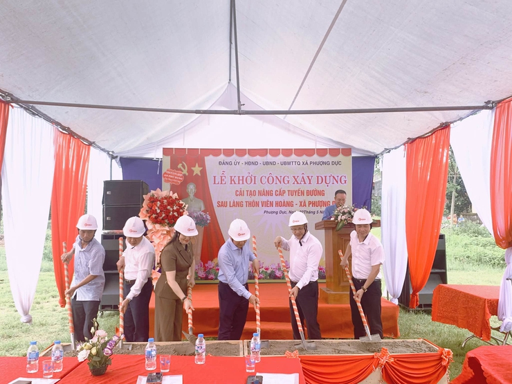 Nhân dân tự nguyện hiến đất, góp sức mở rộng giao thông nông thôn- Ảnh 3.