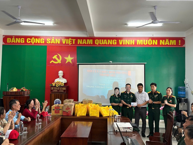 Hội Cựu chiến binh phường Thanh Liệt: Hành trình về nguồn tri ân tại miền Trung – tiếp nối truyền thống “Uống nước nhớ nguồn”- Ảnh 8.