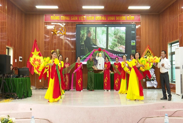 Xã Phú Xuyên xây dựng và thực hiện hương ước, quy ước của cộng đồng dân cư theo Nghị định số 61/2023/NĐ-CP
- Ảnh 3.