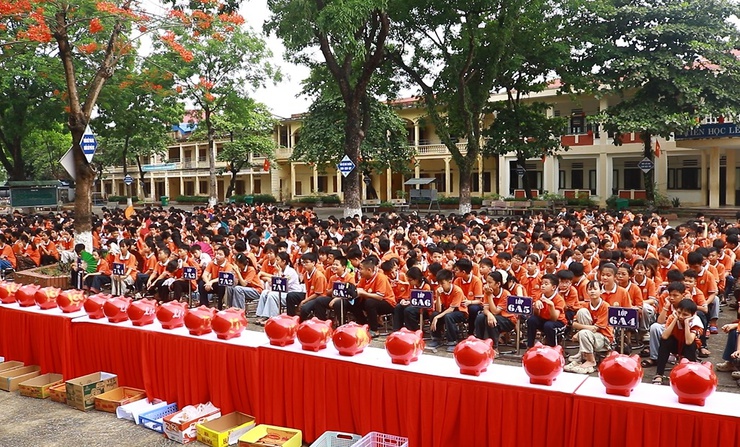 Náo nức ngày hội mổ lợn đất của thầy và trò trường THCS Hợp Thanh - Ảnh 3.
