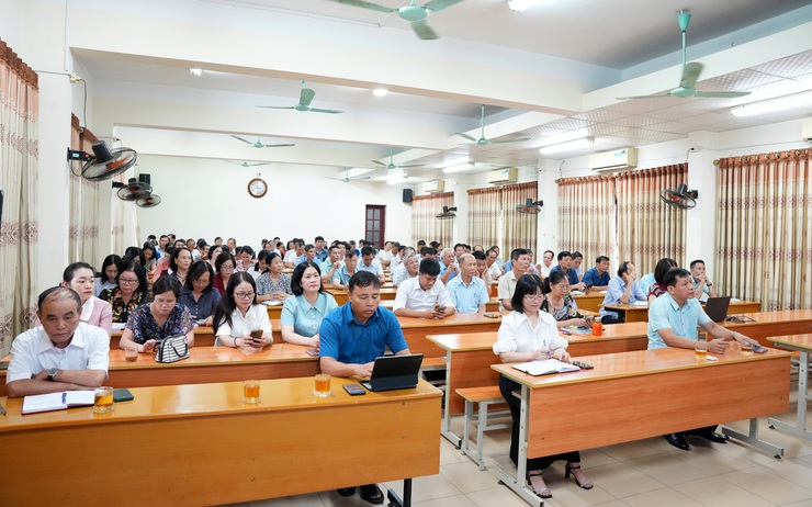 SƠN TÂY TỔ CHỨC BỒI DƯỠNG KIẾN THỨC, KỸ NĂNG CÔNG TÁC TÔN GIÁO CHO ĐỘI NGŨ CÁN BỘ, ĐẢNG VIÊN- Ảnh 2.