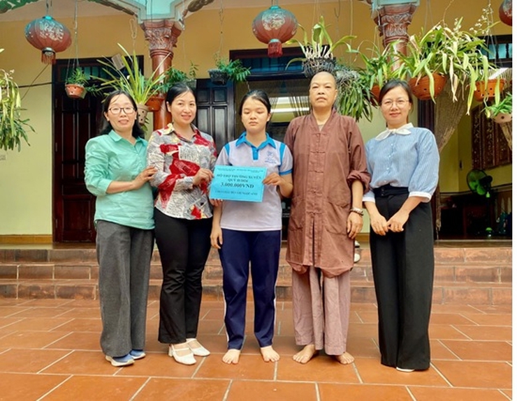 Trên 1,3 tỷ đồng đến với trẻ em có hoàn cảnh khó khăn trên địa bàn thành phố Hà Nội quý II năm 2026- Ảnh 2.