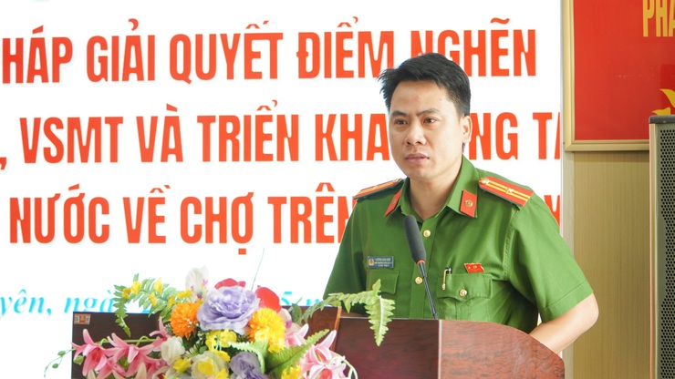 Đại Xuyên tập trung xử lý “5 điểm nghẽn” về trật tự đô thị, vệ sinh môi trường và quản lý chợ dân sinh- Ảnh 5.
