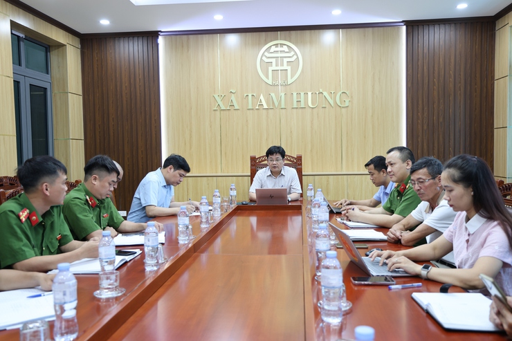 Tam Hưng siết chặt kỷ cương, quyết liệt xử lý dứt điểm vi phạm đất đai- Ảnh 1.