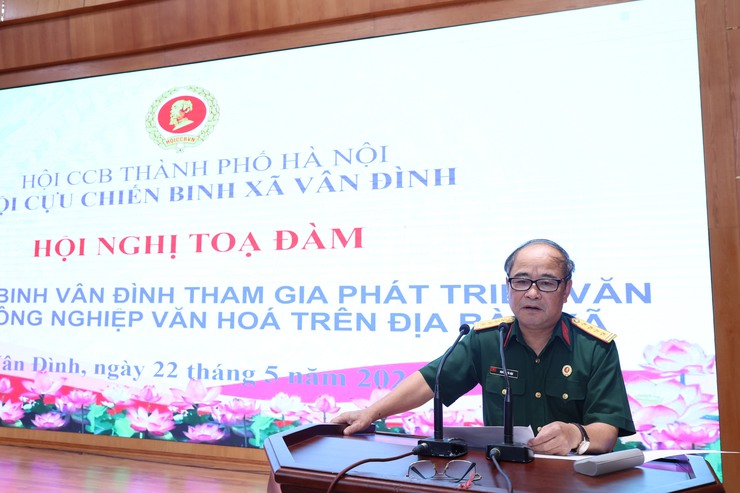 Hội Cựu chiến binh xã Vân Đình tổ chức tọa đàm “Cựu chiến binh tham gia phát triển văn hóa và công nghiệp văn hóa trên địa bàn”- Ảnh 6.
