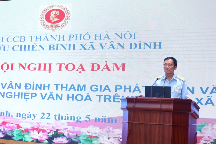 Hội Cựu chiến binh xã Vân Đình tổ chức tọa đàm “Cựu chiến binh tham gia phát triển văn hóa và công nghiệp văn hóa trên địa bàn”- Ảnh 2.