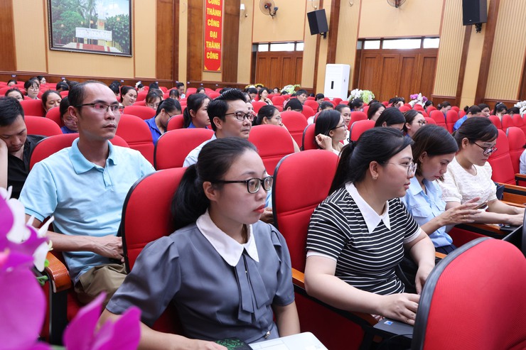 XÃ VÂN ĐÌNH KHAI GIẢNG LỚP TẬP HUẤN CÔNG TÁC ĐỘI VÀ BỒI DƯỠNG NGHIỆP VỤ PHONG TRÀO THIẾU NHI NĂM 2026- Ảnh 5.