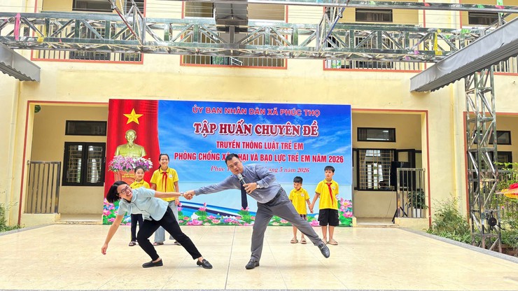 Phúc Thọ tăng cường trang bị kỹ năng phòng chống đuối nước, xâm hại và bạo lực trẻ em cho học sinh- Ảnh 3.