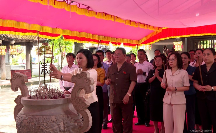 Xã Hát Môn ra mắt Fanpage “Diễn đàn việc làm”, kết nối tuyển dụng và hỗ trợ khởi nghiệp- Ảnh 1.