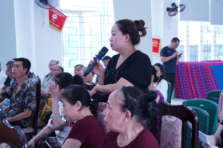 Phường Chương Mỹ đối thoại, tiếp thu ý kiến người dân về phương án bồi thường, hỗ trợ, tái định cư Dự án cải tạo, nâng cấp Quốc lộ 6 tại TDP Yên Phúc- Ảnh 9.