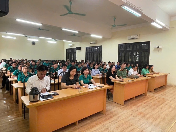 HỘI NÔNG DÂN XÃ SÓC SƠN TỔ CHỨC LỚP BỒI DƯỠNG NGHIỆP VỤ CÔNG TÁC HỘI CHO 149 HỌC VIÊN- Ảnh 1.
