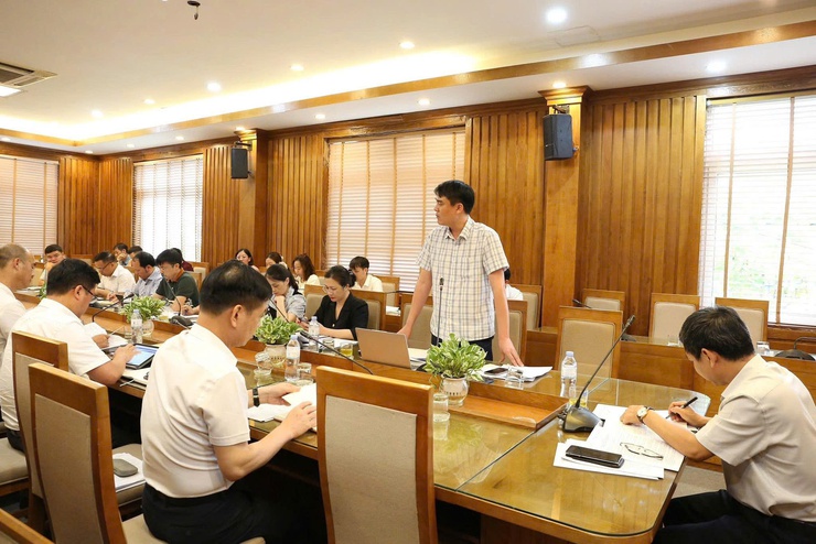 UBND XÃ SÓC SƠN TRIỂN KHAI KẾ HOẠCH CƯỠNG CHẾ, THU HỒI SẠP HÀNG, KI ỐT TẠI CHỢ PHỦ LỖ- Ảnh 2.