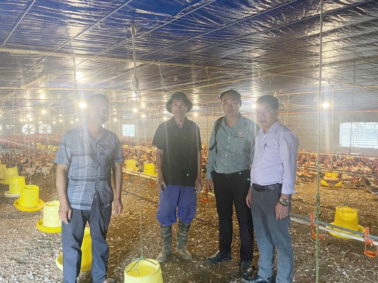 Hội Nông dân xã Phú Nghĩa tổ chức thẩm định phương án vay vốn Quỹ hỗ trợ nông dân- Ảnh 2.