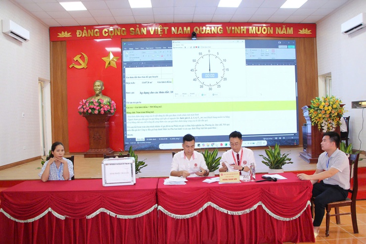 UBND xã Phú Nghĩa tổ chức thành công  phiên đấu giá quyền sử dụng đất công ích cho thuê sản xuất nông nghiệp - Ảnh 9.