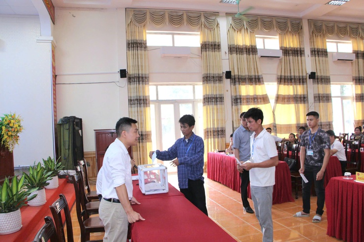 UBND xã Phú Nghĩa tổ chức thành công  phiên đấu giá quyền sử dụng đất công ích cho thuê sản xuất nông nghiệp - Ảnh 10.