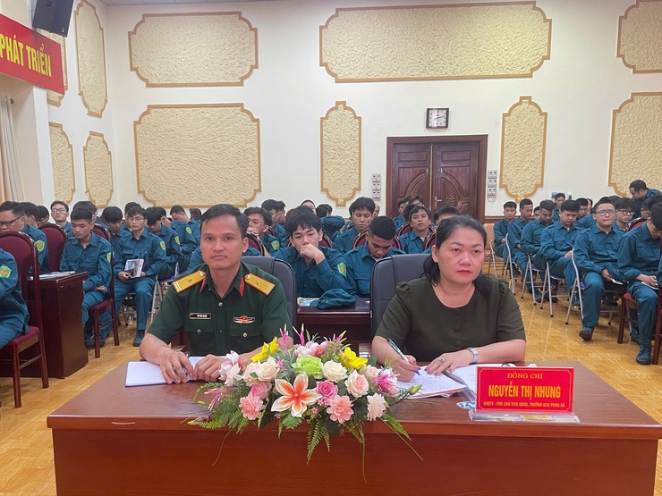Ban Chỉ huy Quân sự xã Ngọc Hồi tổ chức Khai mạc huấn luyện Dân quân cơ động năm 2026- Ảnh 2.